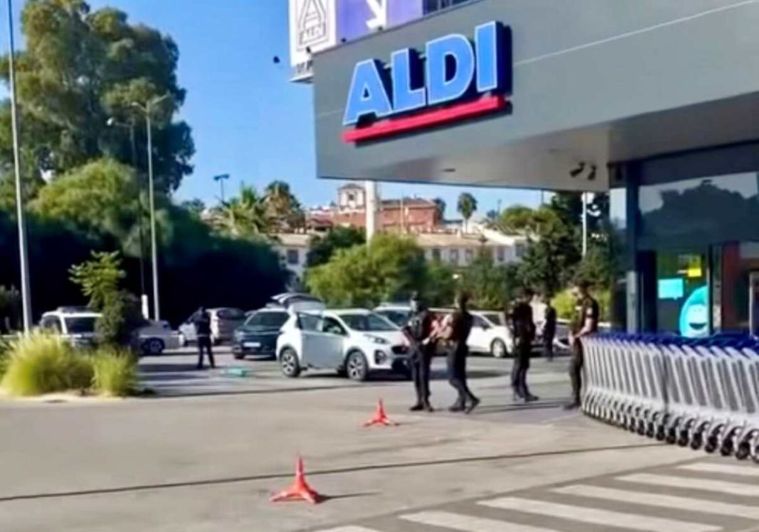 aldi policia Ampumavälikohtaus Aldin edustalla